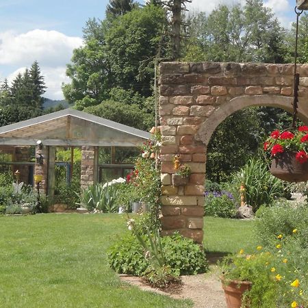 Bed and Breakfast Le Jardin Des Secrets La Voivre  Exterior foto